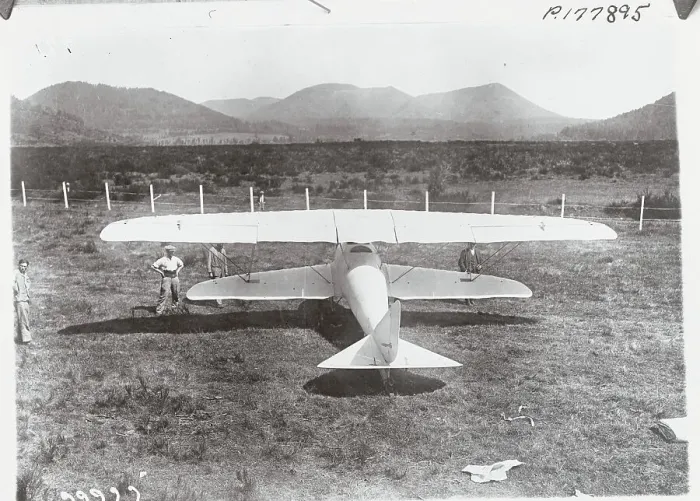 Framed Print : Motorless Glider Framed Print : Motorless Glider