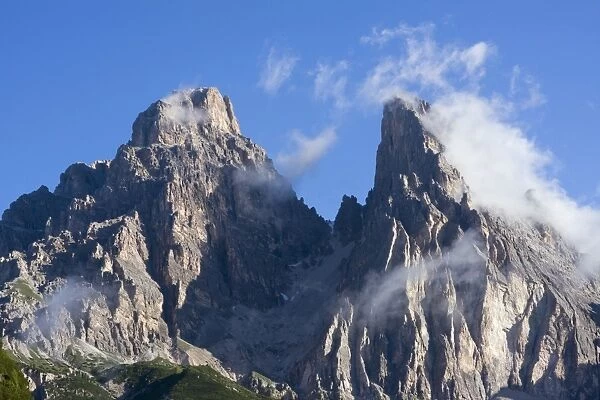 Mount Cristallo, 3221 m, and Mount Popena, 3152 m, , Dolomites, Alto Adige, South Tirol, Alps, Italy, Europe
