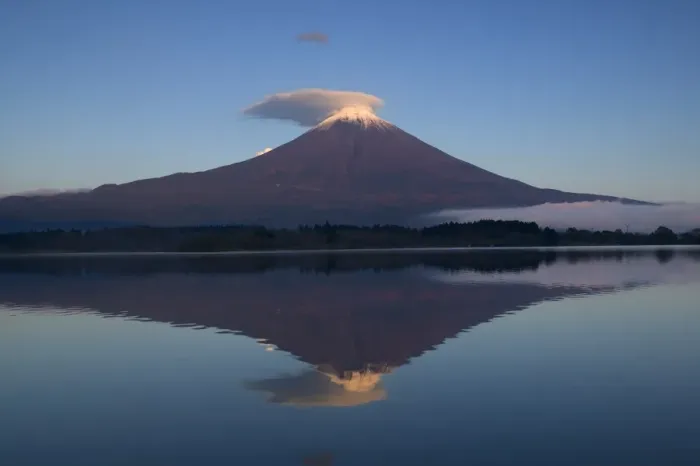 Framed Print : Mount Fuji reflected in Lake Motosu, Fuji-Hakone-Izu National Park, Honshu, Japan Framed Print : Mount Fuji reflected in Lake Motosu, Fuji-Hakone-Izu National Park, Honshu, Japan