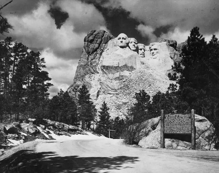 Framed Print : Mount Rushmore