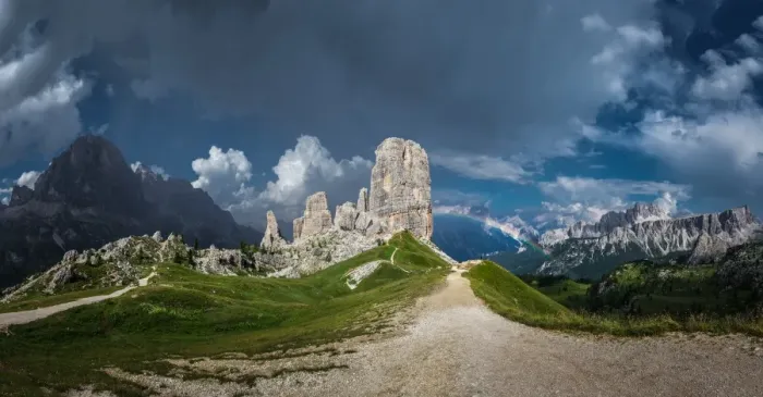 Framed Print : mountain peaks cinque torri in the italian dolomites, South Tyrol, Italy