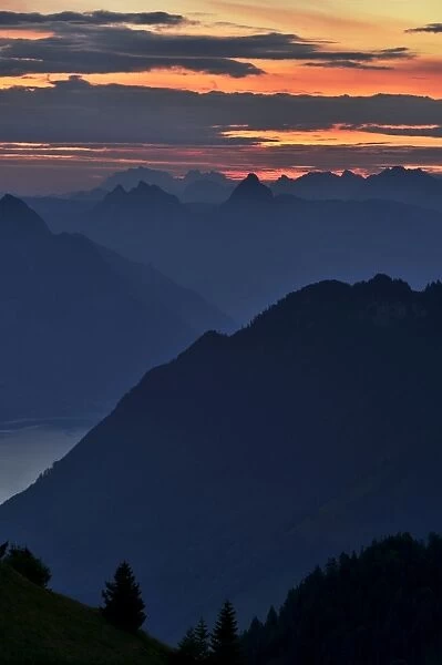 Mountain silhouette, with Kleiner Mythen and Grosser Mythen mountains at the rear, Stanserhorn, Switzerland, Europe