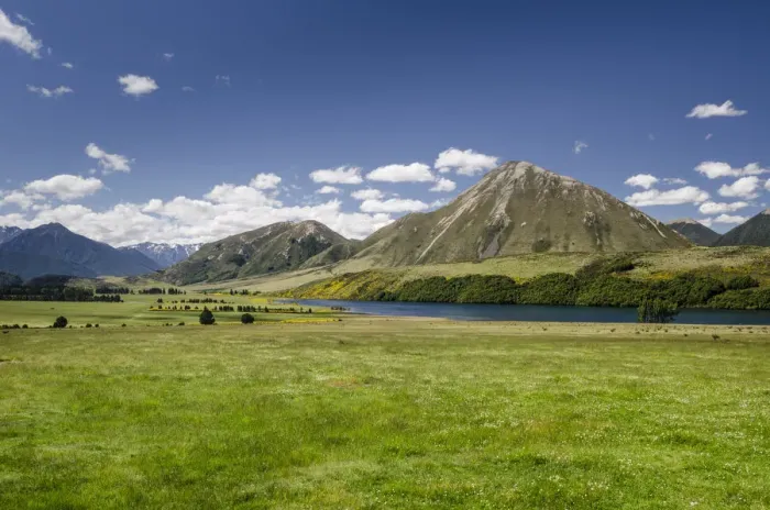 Framed Print : Mountains and meadows, Craigieburn Range, Porters Pass, Canterbury, South Island, New Zealand, Oceania Framed Print : Mountains and meadows, Craigieburn Range, Porters Pass, Canterbury, South Island, New Zealand, Oceania