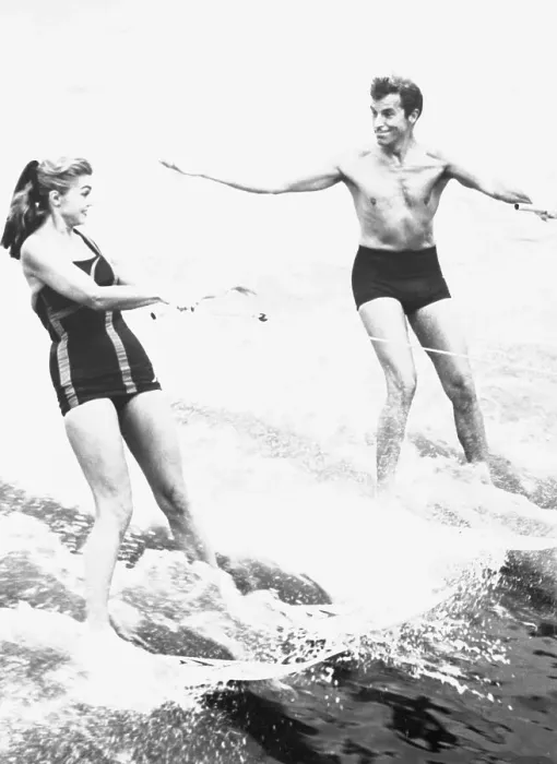 : Movie Stars Water-Skiing : Movie Stars Water-Skiing