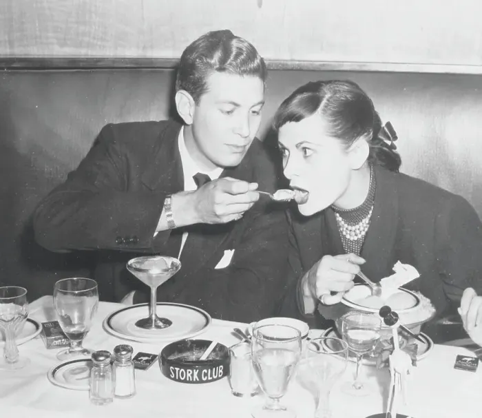 Framed Print : Mr. and Mrs. Harry Cushing Eating Ice cream Framed Print : Mr. and Mrs. Harry Cushing Eating Ice cream