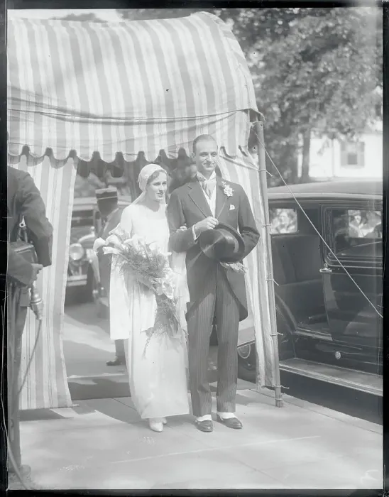 Framed Print : Mr. and Mrs. James Roosevelt Strolling Framed Print : Mr. and Mrs. James Roosevelt Strolling