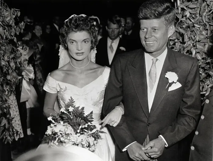 Framed Print : Mr. and Mrs. John F. Kennedy Walking Arm in Arm Framed Print : Mr. and Mrs. John F. Kennedy Walking Arm in Arm