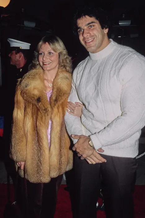 Framed Print : Mr. & Mrs. Lou Ferrigno Framed Print : Mr. & Mrs. Lou Ferrigno