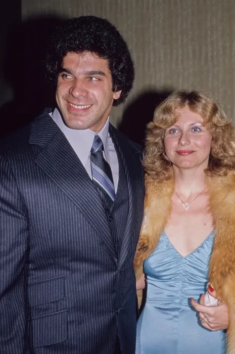 Framed Print : Mr. & Mrs. Lou Ferrigno Framed Print : Mr. & Mrs. Lou Ferrigno