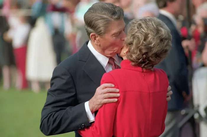 Framed Print : Mr. and Mrs. Ronald Reagan Kissing Framed Print : Mr. and Mrs. Ronald Reagan Kissing