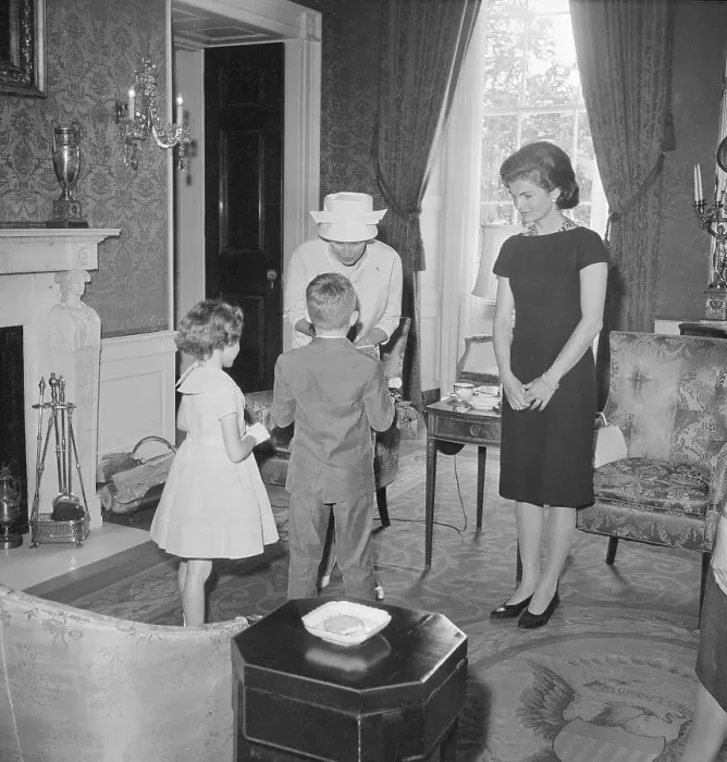 Framed Print : Mrs. Alan Shepard Jr. Greeting Two Children Framed Print : Mrs. Alan Shepard Jr. Greeting Two Children