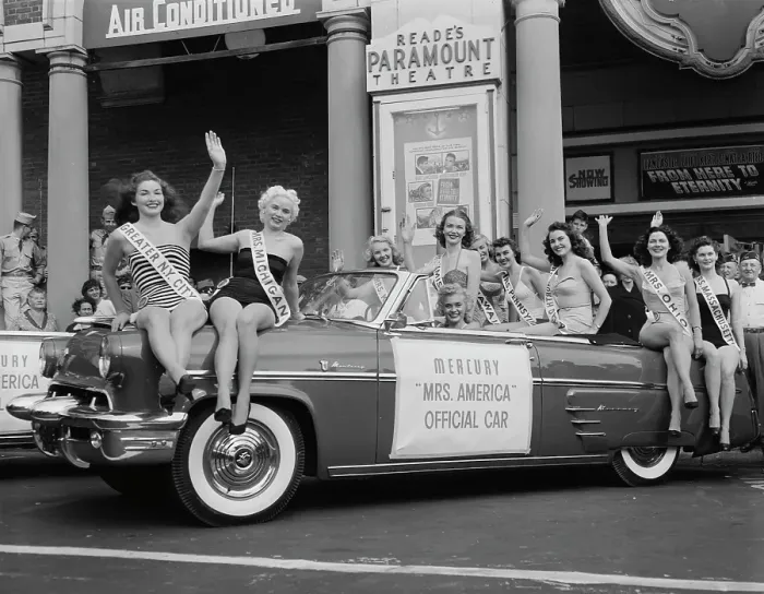 Framed Print : Mrs America 1953 Framed Print : Mrs America 1953