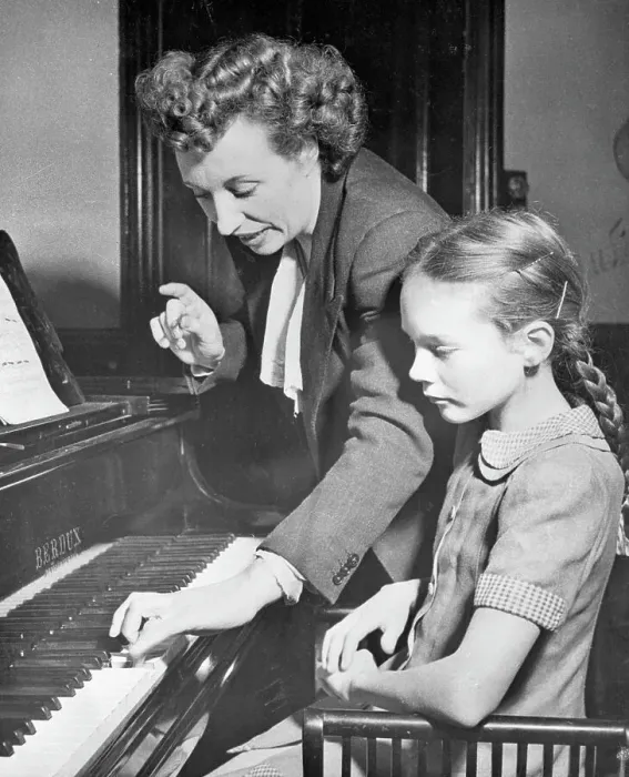 Framed Print : Mrs. Andrews Gives Julie Piano Lesson Framed Print : Mrs. Andrews Gives Julie Piano Lesson