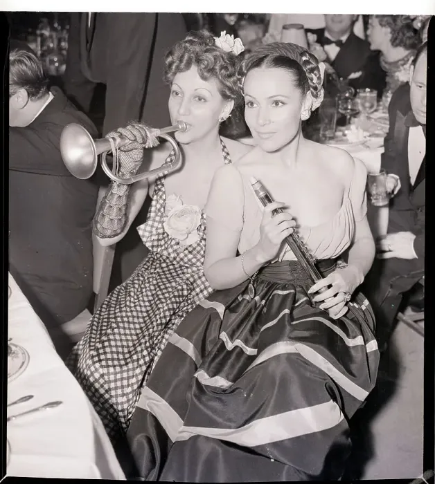 Framed Print : Mrs. Jack Warner and Dolores Del Rio Framed Print : Mrs. Jack Warner and Dolores Del Rio