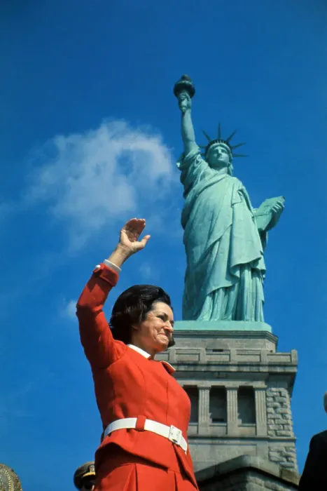 Framed Print : Mrs. Lyndon B. Johnson Waving Framed Print : Mrs. Lyndon B. Johnson Waving