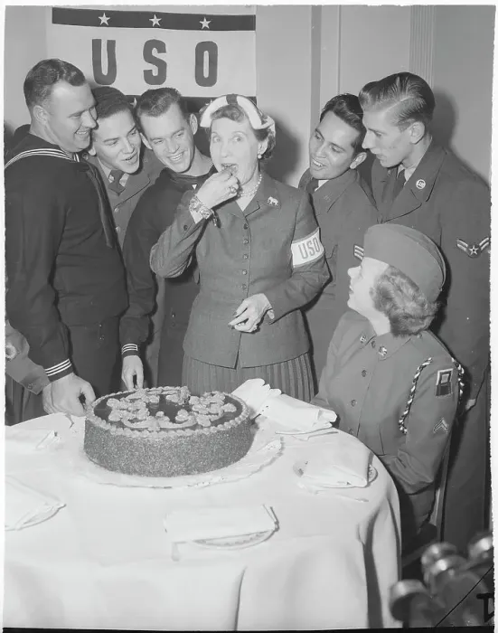Framed Print : Mrs. Mamie Eisenhower Tasting cake