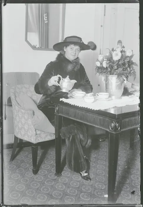 Framed Print : Mrs. Martin Glynn Pouring Tea Framed Print : Mrs. Martin Glynn Pouring Tea
