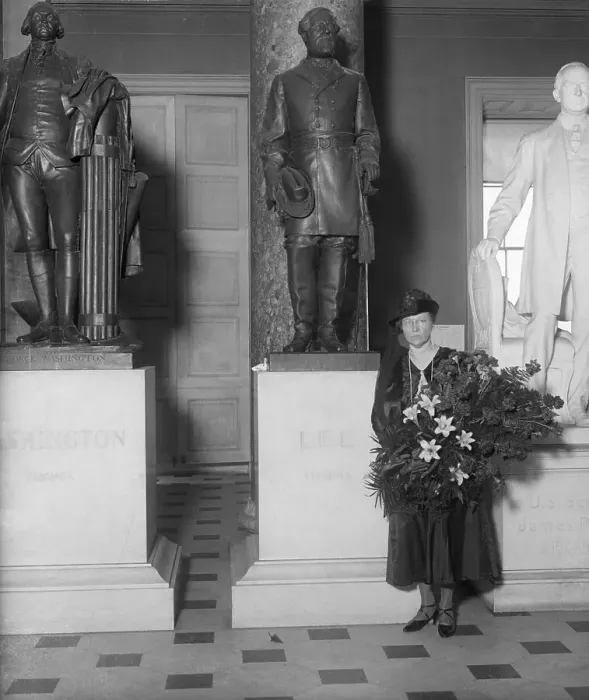 Framed Print : Mrs. Robert E. Lee Carrying a Wreath Framed Print : Mrs. Robert E. Lee Carrying a Wreath
