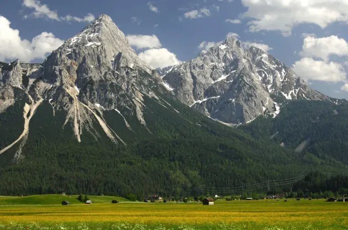 Framed Print : Mt. Ehrwalder Sonnenspitze and Mt. Gruenstein, Ehrwald, Mieminger Kette range, Tyrol, Austria, Europe