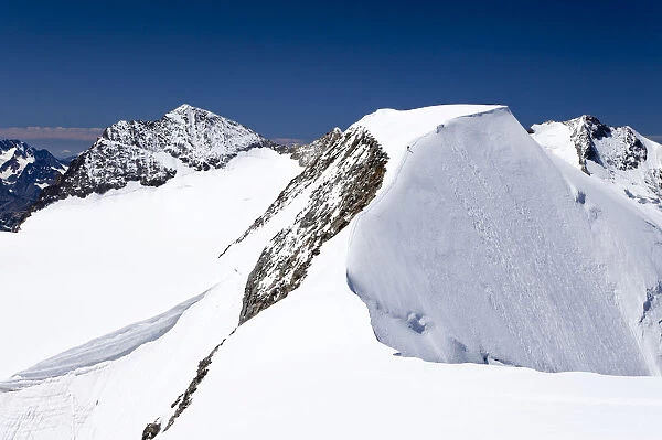 Mt Piz Palue, summit ridge, summit of Mt Piz Bernina with Biancograt ridge at back, Grisons, Switzerland, Europe
