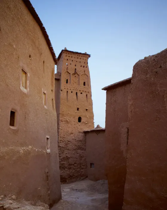 Framed Print : Mud brick buildings at Ait-Benhaddou Framed Print : Mud brick buildings at Ait-Benhaddou