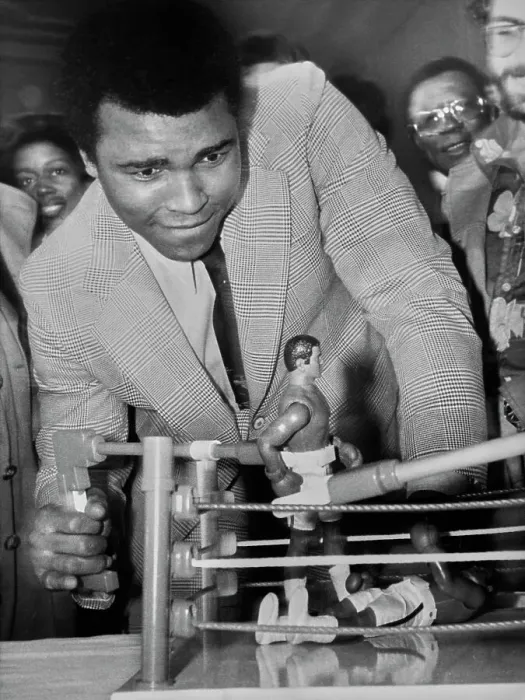 Framed Print : Muhammad Ali Framed Print : Muhammad Ali