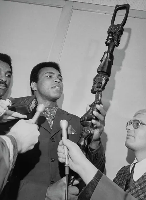 Framed Print : Muhammad Ali Framed Print : Muhammad Ali