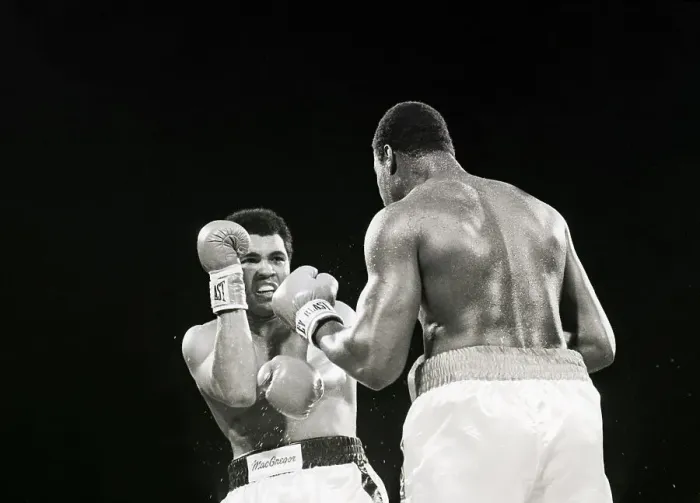 Framed Print : Muhammad Ali Blocking Larry Holmes Punch Framed Print : Muhammad Ali Blocking Larry Holmes Punch