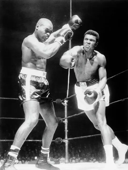 Framed Print : Muhammad Ali Boxing Against Doug Jones Framed Print : Muhammad Ali Boxing Against Doug Jones