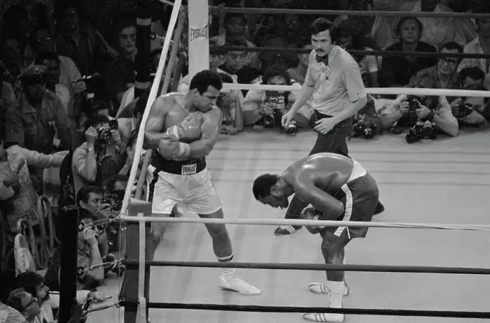 Framed Print : Muhammad Ali and Joe Frazier Boxing Framed Print : Muhammad Ali and Joe Frazier Boxing