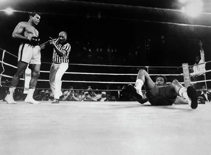 Framed Print : Muhammad Ali Knocks George Foreman onto the Canvas Framed Print : Muhammad Ali Knocks George Foreman onto the Canvas