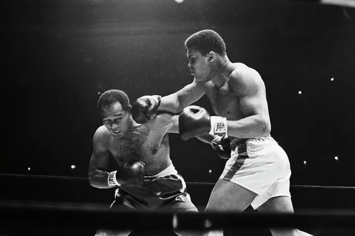 Framed Print : Muhammad Ali Punching Zora Folley Framed Print : Muhammad Ali Punching Zora Folley