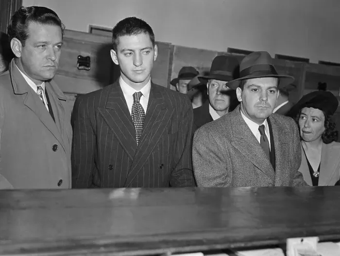 Framed Print : Murder Suspect Wayne Lonergan Being Booked in New York City Framed Print : Murder Suspect Wayne Lonergan Being Booked in New York City