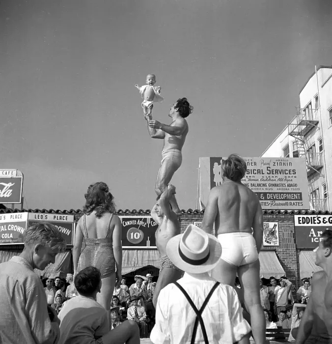 Framed Print : Muscle Beach Santa Monica Framed Print : Muscle Beach Santa Monica