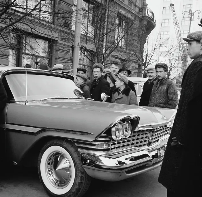 Framed Print : Muscovite Motor Envy Framed Print : Muscovite Motor Envy