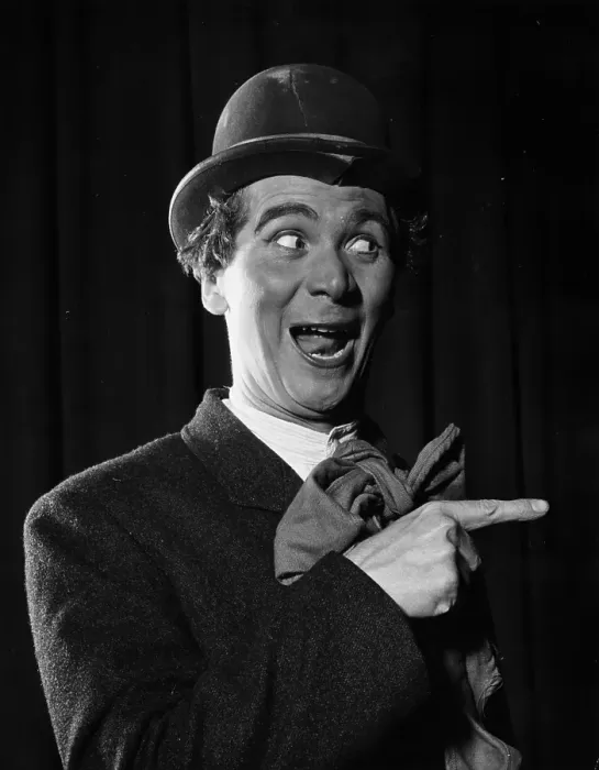 Framed Print : Music Hall Comedian Framed Print : Music Hall Comedian