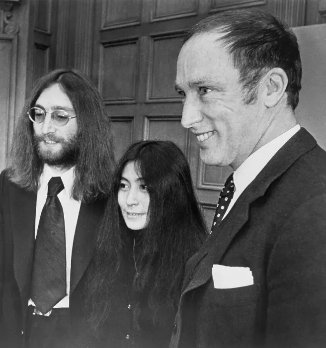 Framed Print : Musician Lennon and Ono with Prime Minister Trudeau