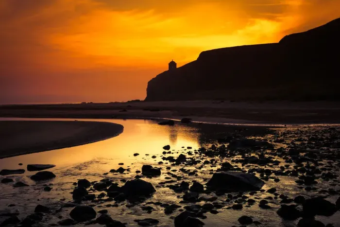 Framed Print : Mussenden Temple, Castlerock, County Derry Framed Print : Mussenden Temple, Castlerock, County Derry