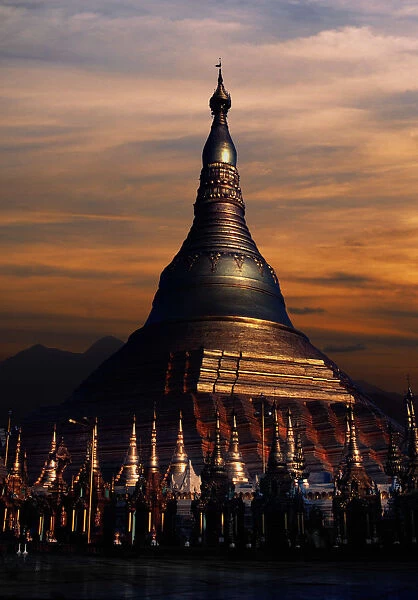 Myanmar, Bago, Shwemawdaw Paya (Digital Composite)