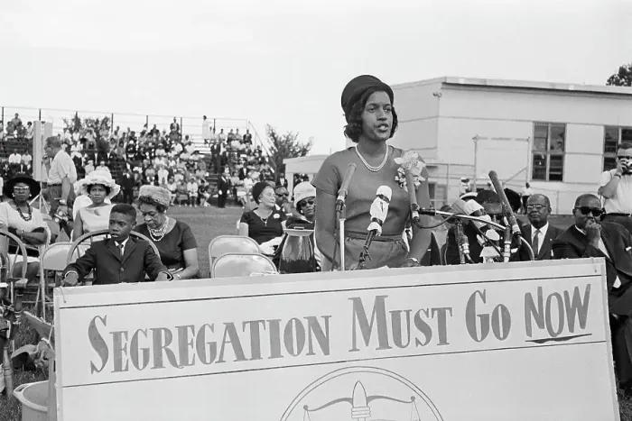 Framed Print : Myrlie Evers Speaking at Microphone Framed Print : Myrlie Evers Speaking at Microphone