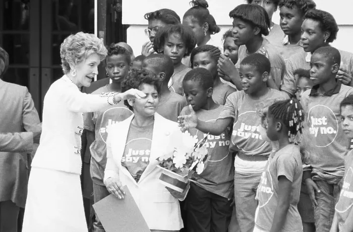 Framed Print : Nancy Reagan with Just Say No Teens Framed Print : Nancy Reagan with Just Say No Teens