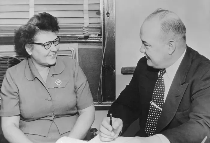 Framed Print : Nannie Doss Being Questioned
