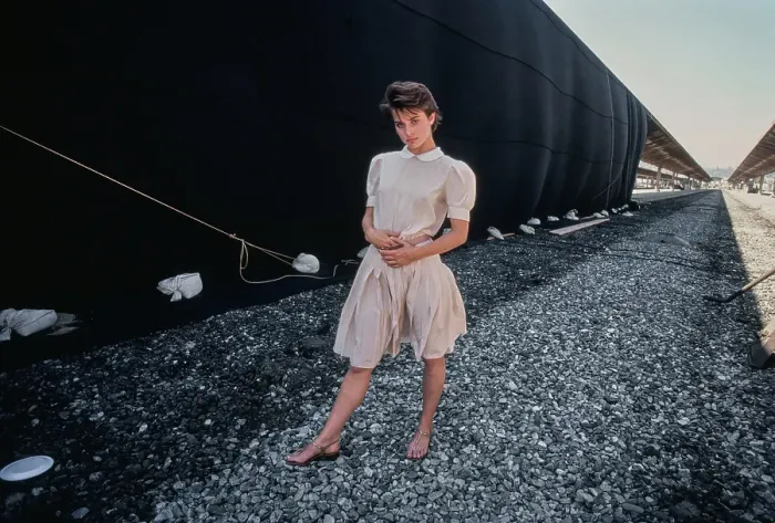 Framed Print : Nastassja Kinski Filming Cat People, 1981