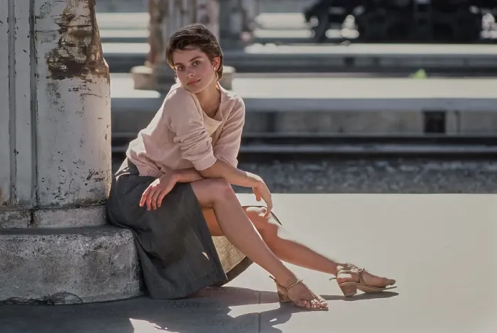 Framed Print : Nastassja Kinski Filming Cat People, 1981 Framed Print : Nastassja Kinski Filming Cat People, 1981