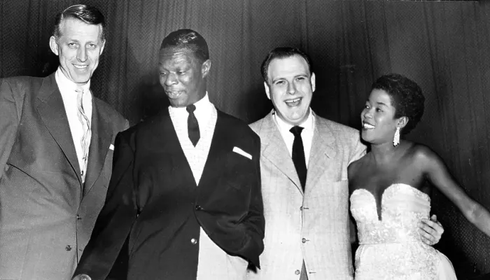 Framed Print : Nat King Cole & Sarah Vaughan Framed Print : Nat King Cole & Sarah Vaughan