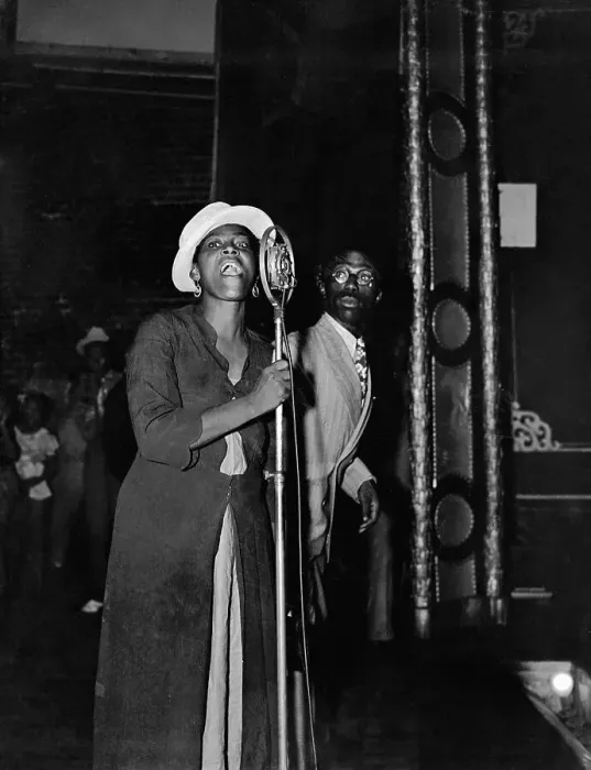 Framed Print : Nat Williams Listening to Blues Singer Framed Print : Nat Williams Listening to Blues Singer