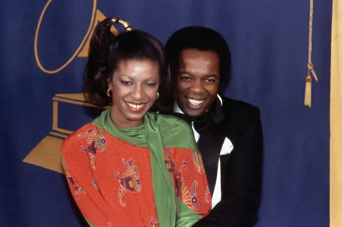 Framed Print : Natalie Cole Posing W / Lou Rawls Framed Print : Natalie Cole Posing W / Lou Rawls