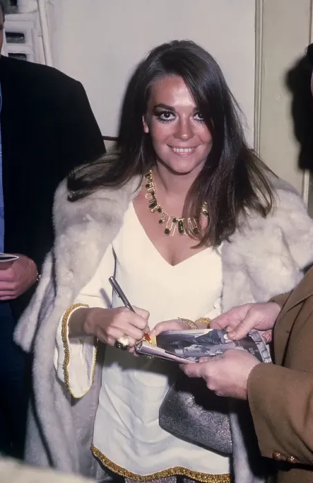 Framed Print : Natalie Wood Framed Print : Natalie Wood
