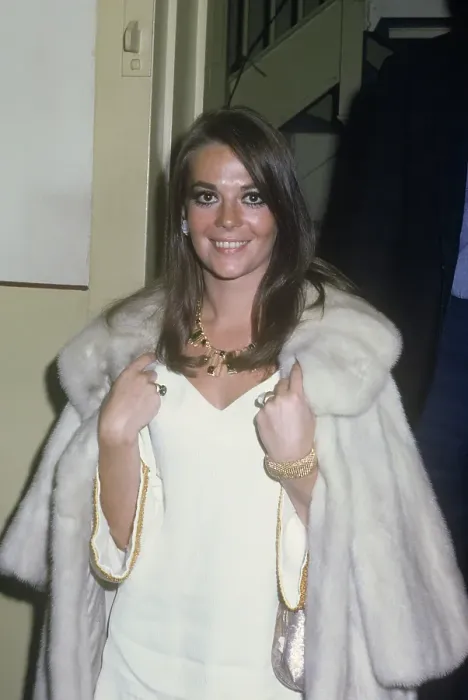 Framed Print : Natalie Wood Framed Print : Natalie Wood