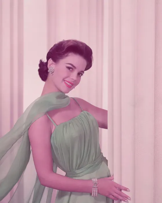 Framed Print : Natalie Wood Framed Print : Natalie Wood